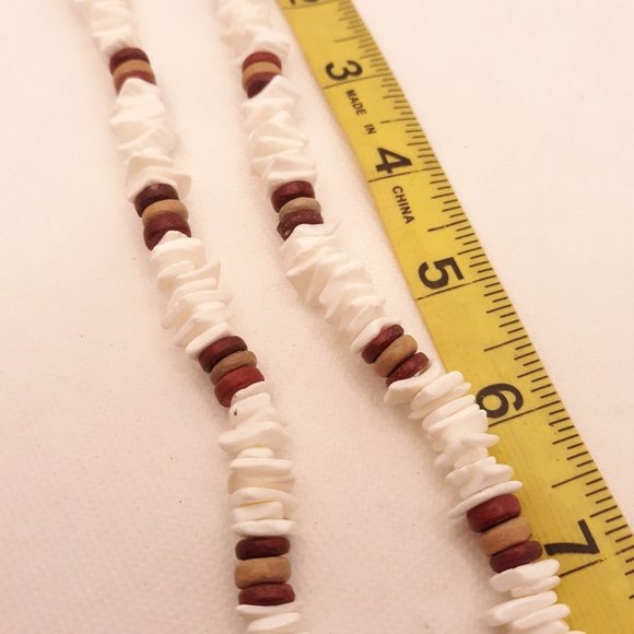 Shell Chip and Wood Bead Necklace - Picture 5 of 6